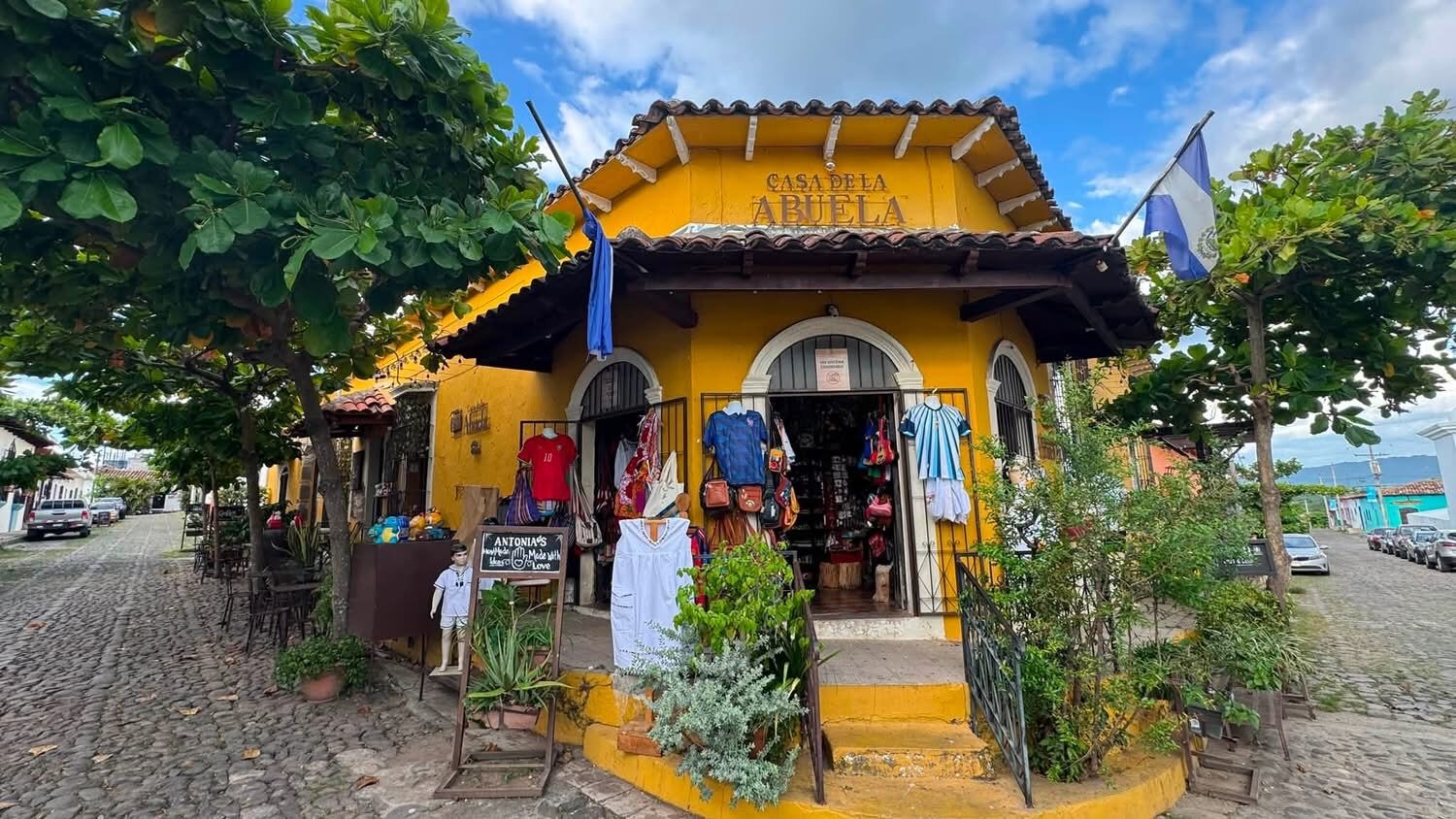 Colour on the Ruta de las Flores